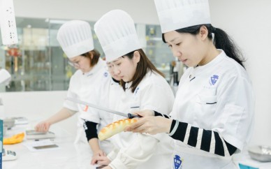 吉安人气排名好的西点培训机构推荐名单榜首一览(西点能自学吗)
